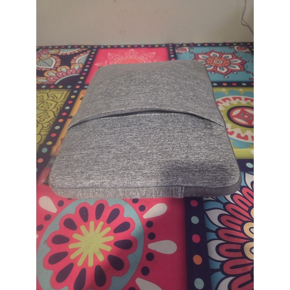 Acer Chromebook R752T Nx.A94AA.001 32 Gb WiFi 4 Gb Touch Screen 2 In 1 w/cord - Picture 12 of 12